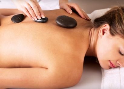 Revita Massoterapia e Massagens Terapêuticas e Relaxantes - Pedras Quentes